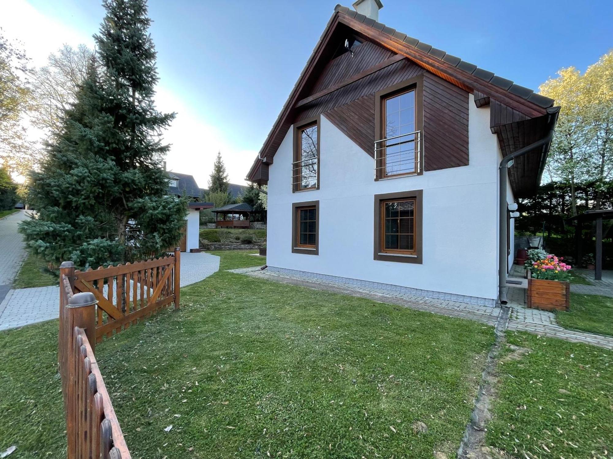 Infinita Bodice Villa Liptovsky Mikulas Bagian luar foto