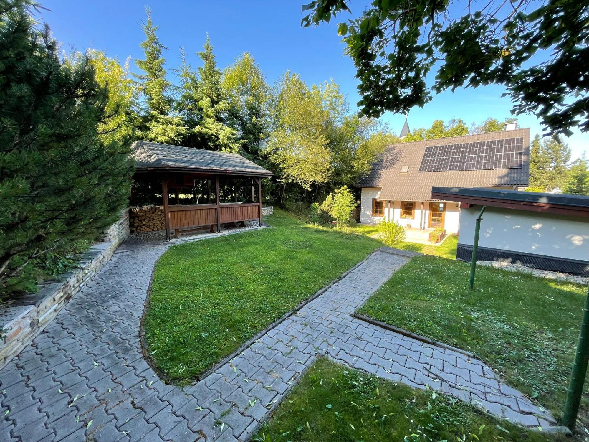 Infinita Bodice Villa Liptovsky Mikulas Bagian luar foto